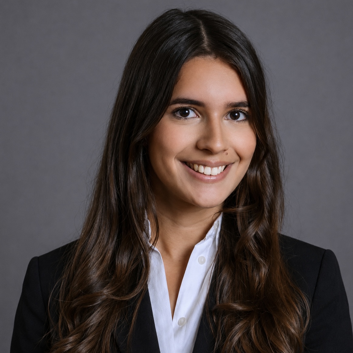 Jasmine Bel Fahim Bello, fondatrice de la Junior-Entreprise Junior CGY